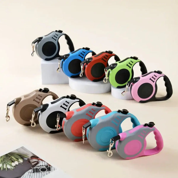 Strong automatic retractable nylon leash for small and medium dogs and cats, ensuring safety, control, and comfort during walks with ergonomic handle and tangle-free design.