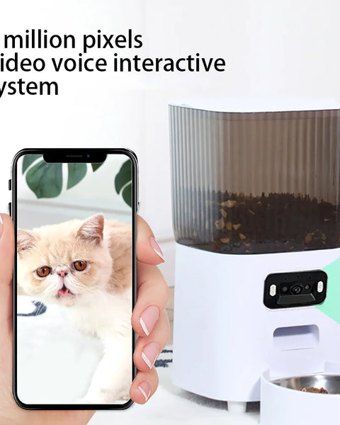 5L automatic pet feeder with camera for dogs and cats that provides scheduled feeding, portion control, and remote monitoring via WiFi.