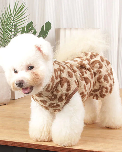 Soft fleece sleeveless winter dog coat with elastane, designed for small dogs to provide warmth, flexibility, and comfort while allowing full freedom of movement in cold weather