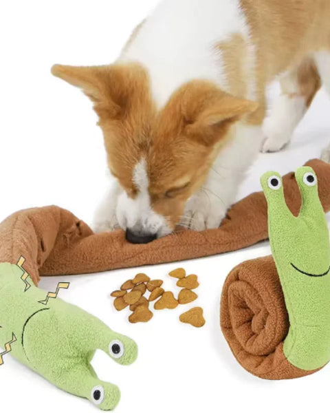 Snuffle mat for dogs and cats that supports foraging behavior, mental stimulation, and slow feeding during play and mealtime..