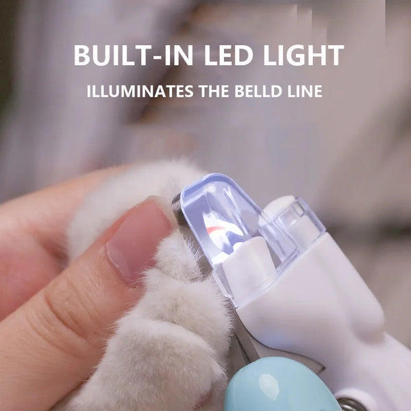 Pet nail trimmer with built-in LED light for safe and precise claw trimming. Suitable for cats, dogs, puppies, rabbits, and small animals. Durable and easy to use.